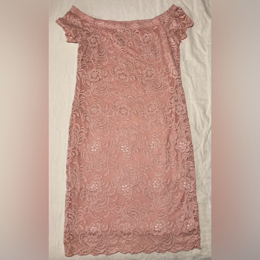 Ambiance Peach Lace Midi Dress‎